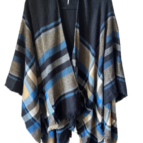 Plaid Wrap fringed conservative minimalist work wear shawl - Picture 1 of 2